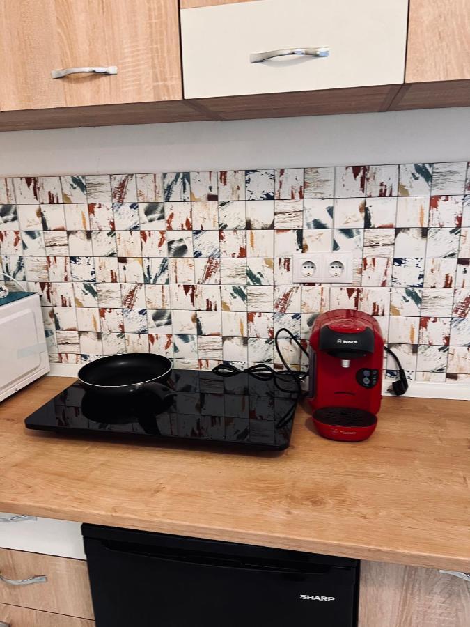 Apartment Friends Central Орадя Экстерьер фото